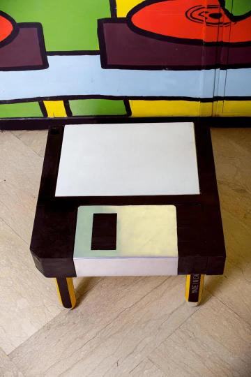 Floppy Disk, tavolino fatto a mano da HATEWOODLAB